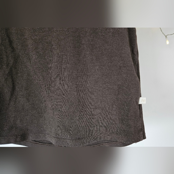 Jax & Lennon 12-18m "Basic T-Shirt" - Picture 2 of 5